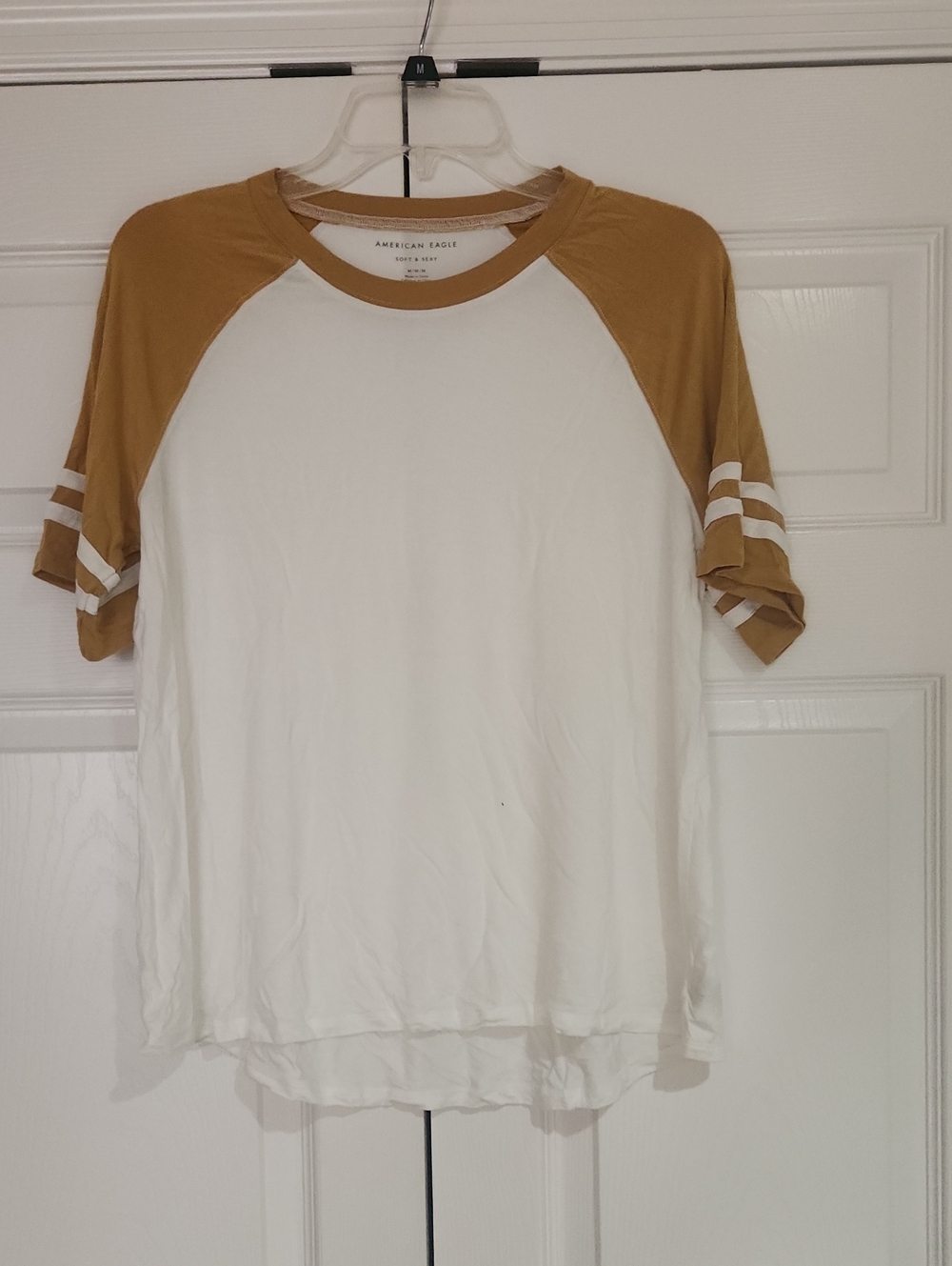 American Eagle Outfitters White and Mustard Raglan Sleeve Tee